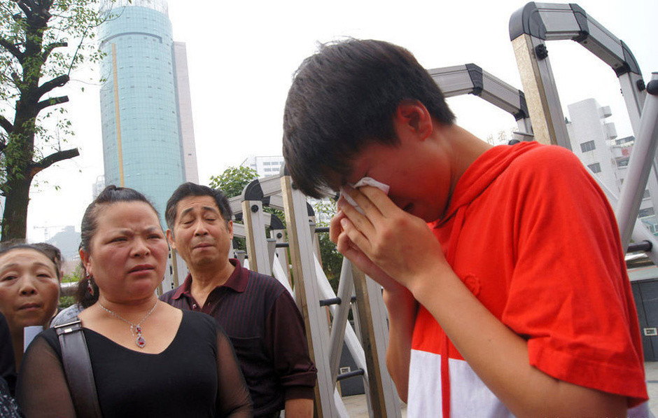 堪称最难的三次高考数学,经历过的人都很难忘,考生哭惨了_腾讯新闻