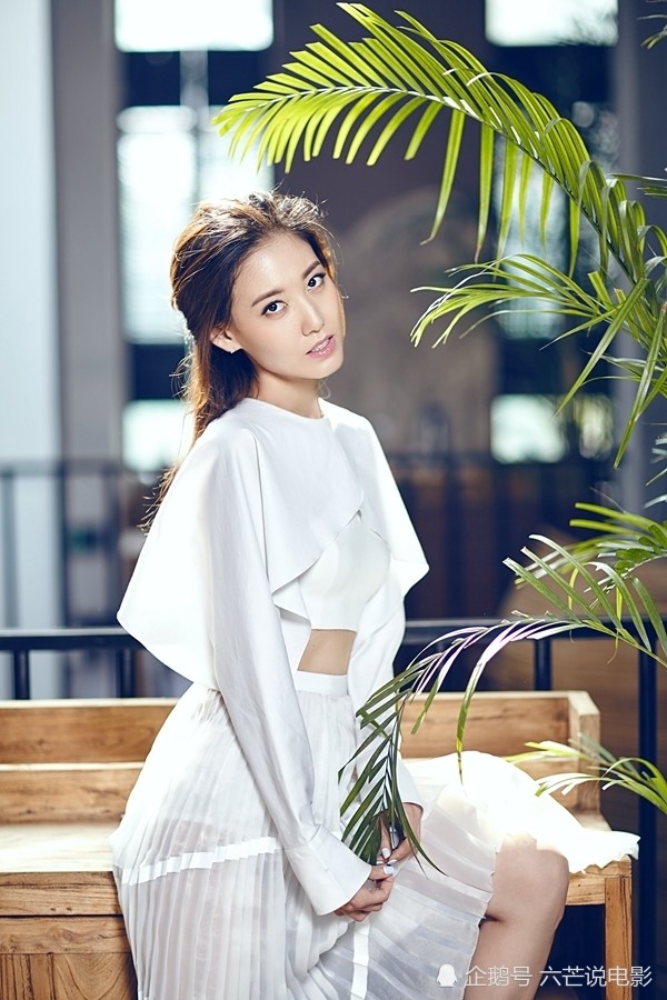 《我是余欢水》完美谢幕,高露-万年女二,终于迎来春天