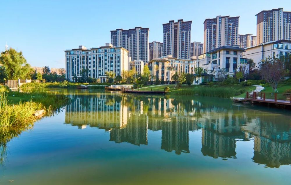 兴晋钢助建郑州最高规模特色商业区碧源月湖