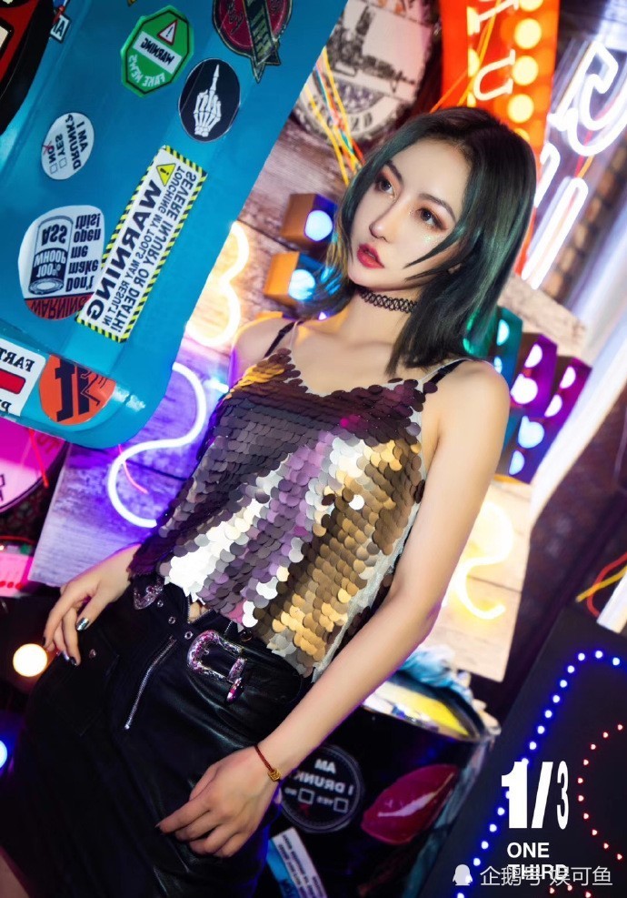 网友黎梵继屈楚萧不承认恋情后,又被前女友下场亲自