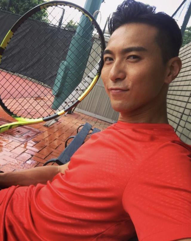 37岁黄子恒遭tvb雪藏后患惊恐症对女性畏惧,不敢恋爱靠吃药缓解