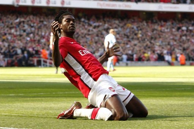 阿德巴约:阿森纳-曼城阿德巴约离开阿森纳的说法众说纷纭,有人说他