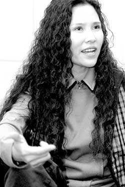 歌唱家芦秀梅:数次上春晚,丈夫入狱6年不离不弃,5