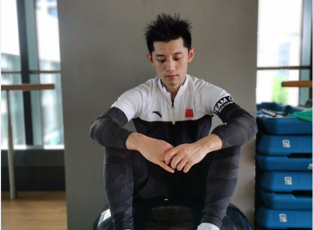 练疯了张继科发微博晒自己训练照赢球后继续努力训练