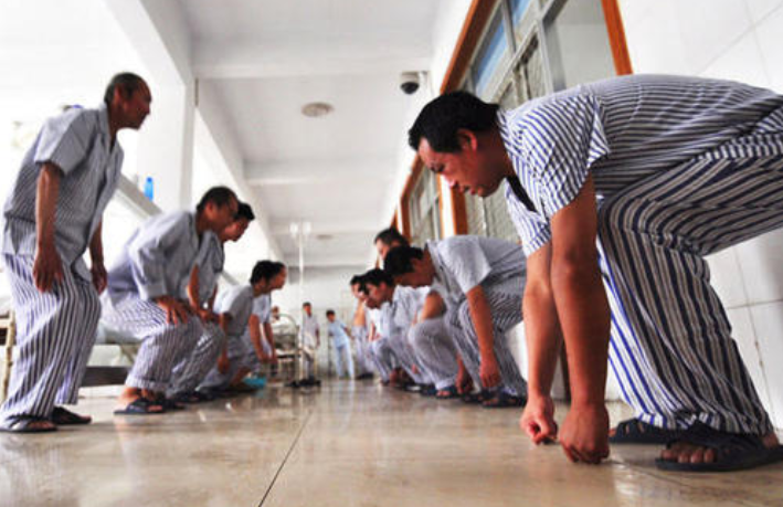 如果你"误入精神病院",该如何证明自己是"正常人"?这几点要牢记