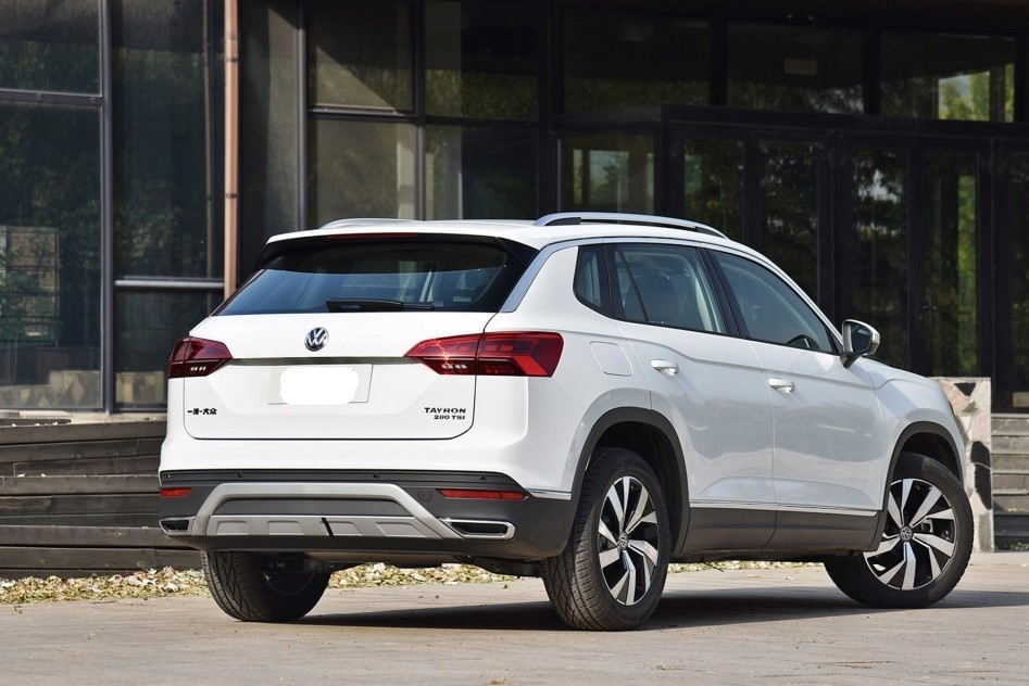 大众探岳的定位属于是一款中型suv,目前跟大众途观l属于是同级兄弟