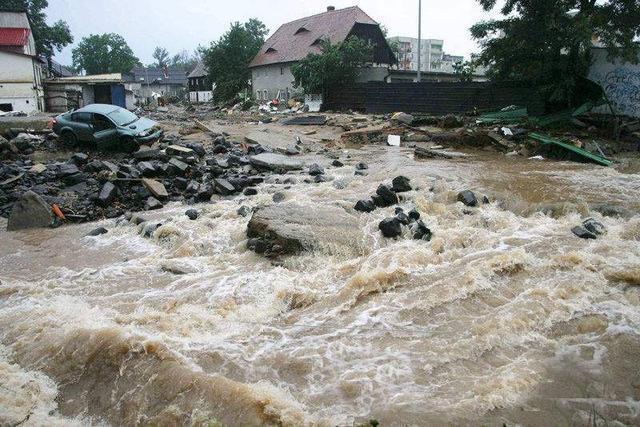 我国黑龙江,吉林迎来降雪,专家预测:今年或发生大洪水