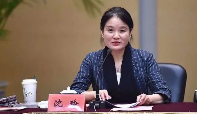 市委宣传部副部长,市政府新闻办主任沈玲任苏州市广播电视总台台长,之