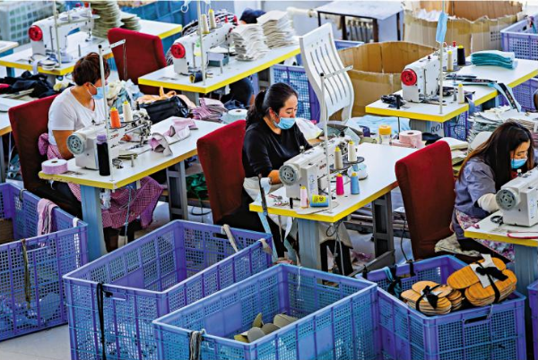 据了解,宝成越南製鞋厂区共有七处,包括位于胡志明市平政的宝元鞋厂