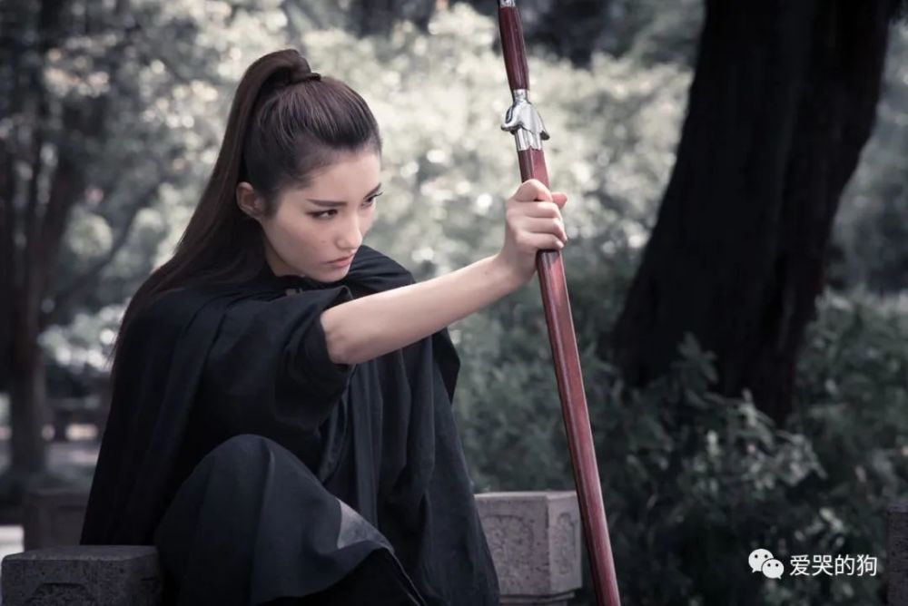 金庸武侠小说|读过无数的金庸武侠小说，不如这首侠客诗来得痛快，通篇气势磅礴