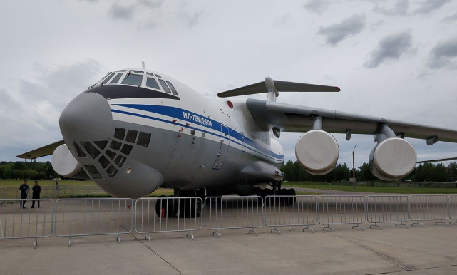 曾是世界头号运输机,被冠以雄鸡之名,至今依然位列第三