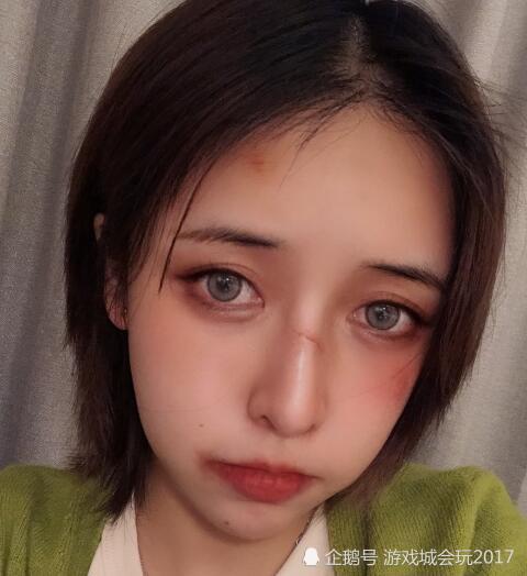 前斗鱼户外一姐停播一个月变得鼻青脸肿曾宣布退鱼如今却又要复播了