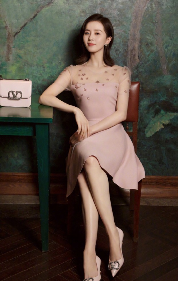 刘诗诗去李佳琦直播间被关掉十级滤镜后暴露当妈后的真实颜值