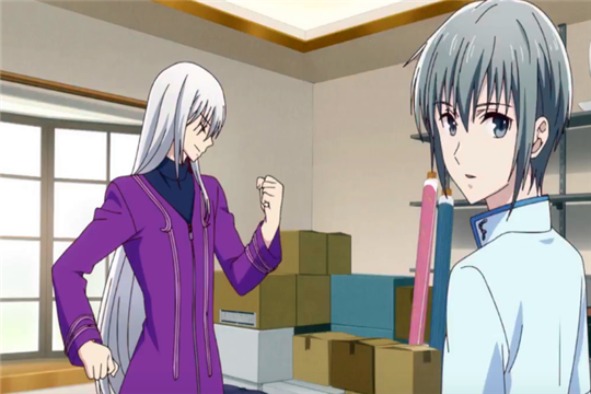 魔法水果篮子由希看起来很高冷结果他的哥哥却是个乐天派