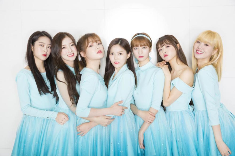 这就是wm娱乐旗下的女团组合oh my girl.4月21日就