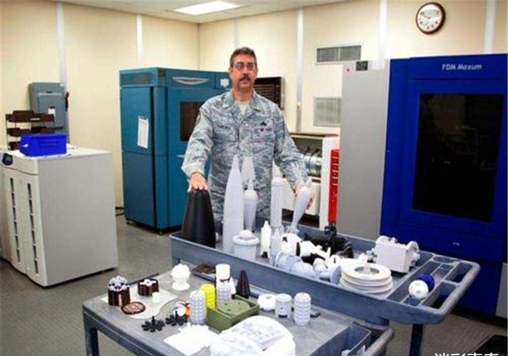 哈萨克斯坦|哈萨克斯坦病毒引恐慌，权威杂志透露：美专家在哈用蝙蝠做过实验