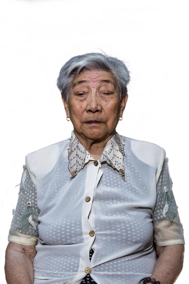 南京大屠杀幸存者朱秀英去世 曾险些死于日军刺刀|南京大屠杀幸存者