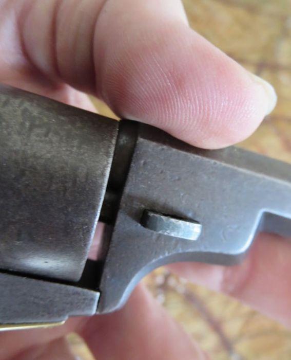 柯尔特m1848小龙骑兵型转轮手枪实物美国人开拓西部的好帮手