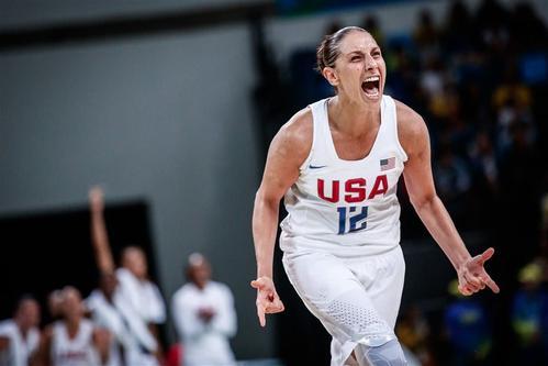 深受科比尊重的wnba传奇球星戴安娜-陶乐西,究竟有多强?_腾讯新闻