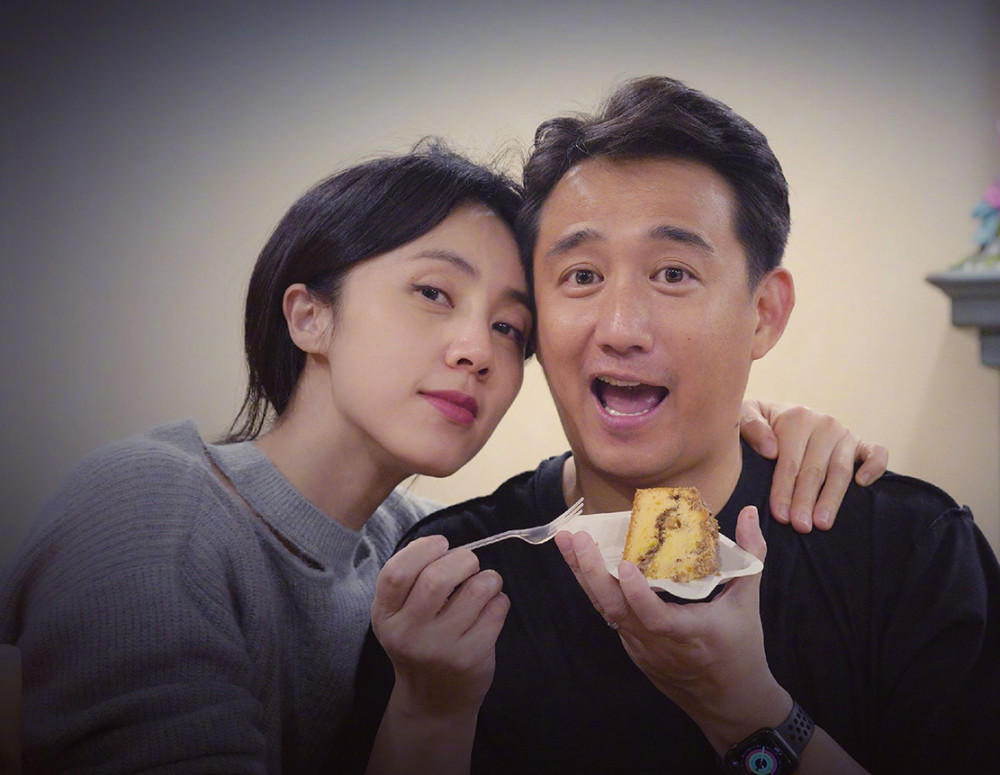 黄磊|甜蜜！孙莉迎43岁生日，黄磊发文表白，两人结婚16年生3娃太幸福
