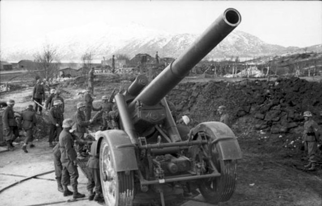 克虏伯210毫米榴弹炮图片
