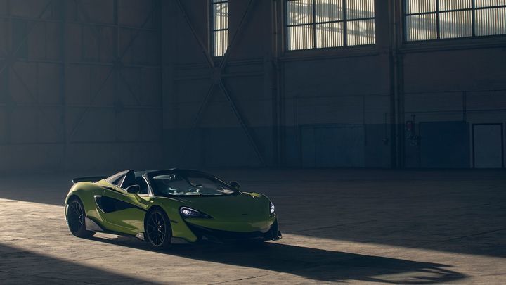 近600马力的迈凯伦600lt spider改装变身敞篷赛车