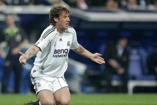 卡梅西c罗谁更强?萨诺:c罗天赋和梅西没法比 他的成就来自于苦练