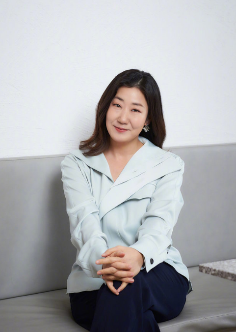 韩国中年女演员图片
