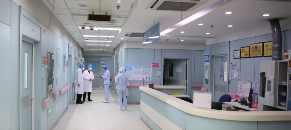 病房实行分区管理在医院的住院部,为避免交叉感染,医院将病房划分为a