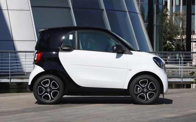 适合工薪族的国产"smart",配前后盘刹,每公里6分钱,仅3.98万