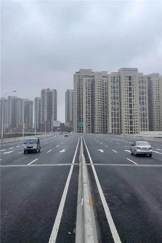 长沙湘府高架河西段通车