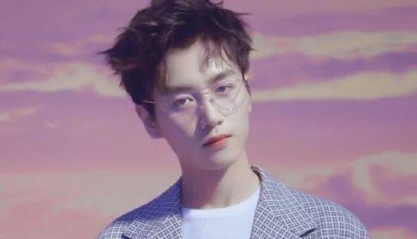 批评女明星发胖的时候 也请注意我国男星灾难级的身材管理 腾讯新闻