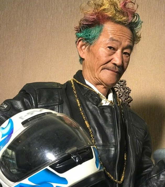 应宝林实力派老戏骨退休拍摄短片成网红人气爆棚超搞笑