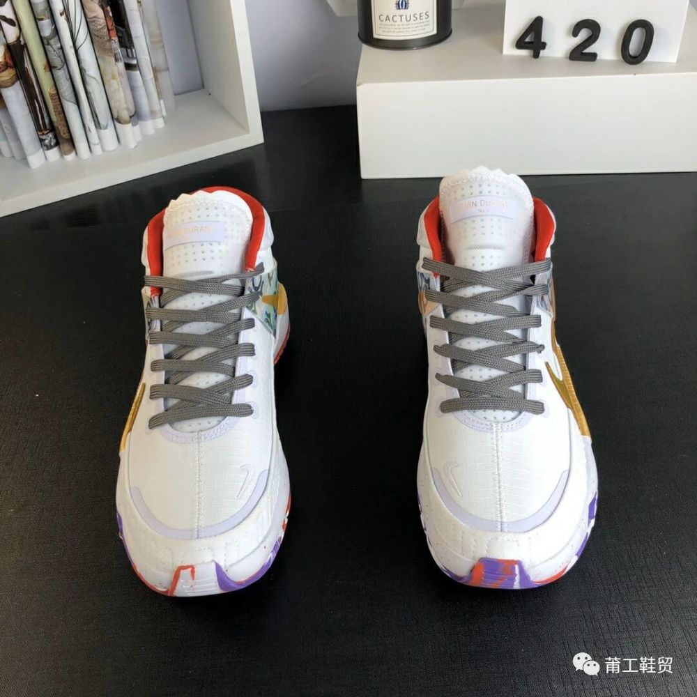 前掌双层zoom气垫这款配置什么水平耐克杜兰特kd13代篮球鞋开箱