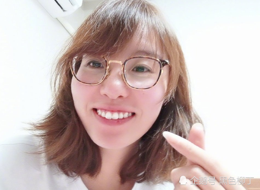 中国游泳世界排名_她本是游泳世界冠军,因不服从教练安排,被迫退役沦