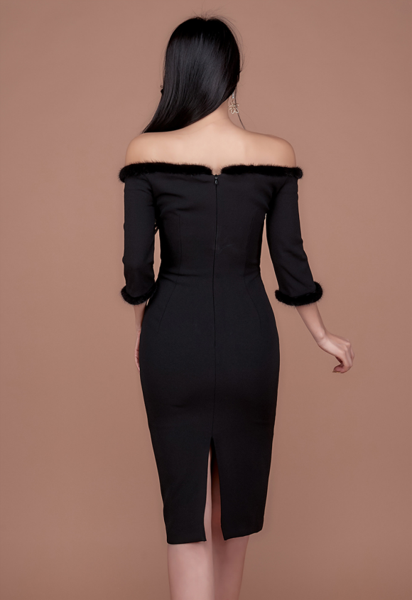 韩国明星郑有贞:纯净墨染雪绒镶边珍珠束腰裙