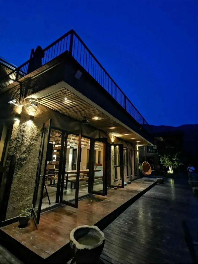 寻幽赏花酌酒邀月浏阳深山里这家民宿别具特色