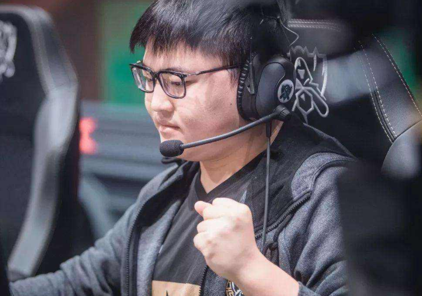 LPL季后赛：RNG还是输给了EDG，四保一战略输了该怪谁？