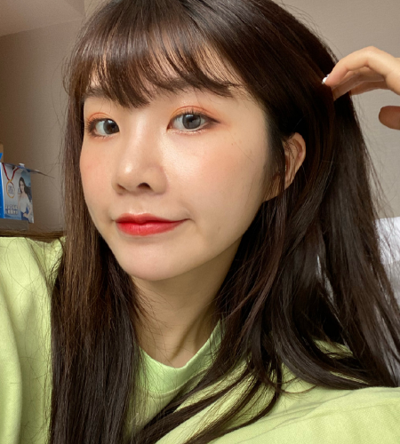 爆胎草莓粥晒素颜照,皮肤白皙无瑕疵,真不愧是天生丽质_腾讯新闻