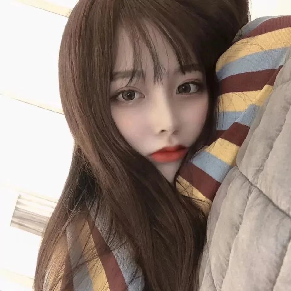 女生高清真人头像