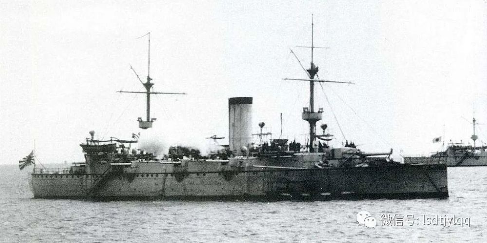 此时,广乙舰已被日本秋津洲号击伤脱离战场,后来搁浅自毁;清炮舰