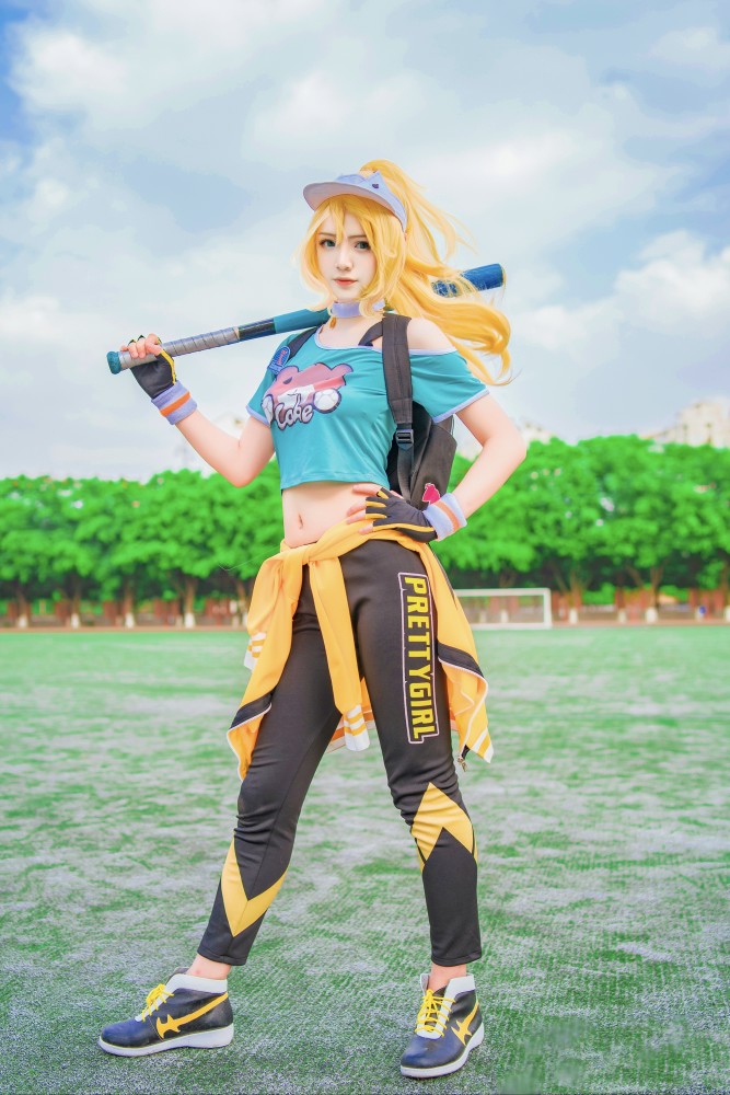 cosplay:《王者荣耀》花木兰_腾讯新闻