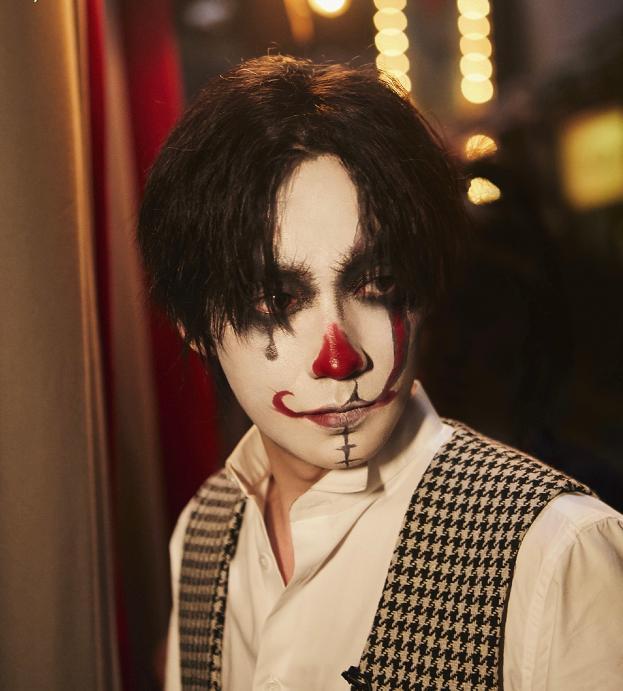 男神小丑妆曝光朱一龙撩人张艺兴霸气看到蔡徐坤要沦陷了