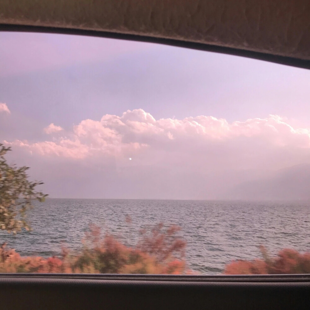 丧背景图:是很难吗喜欢我?