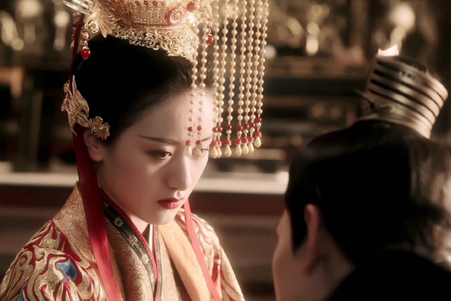 琉璃美人煞褚璇玑女帝之姿好飒乌童霸道禹司凤提刀赶来