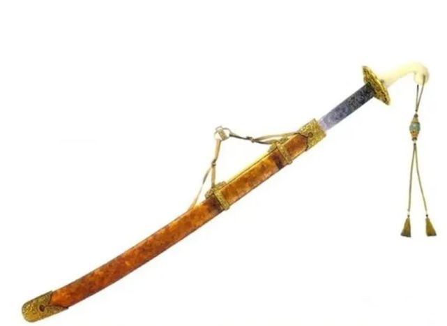 满清腰刀做工精致的杀伐利器