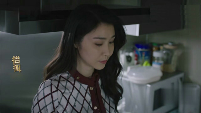 电视剧《猎狐》播出后,建秋的饰演者傅晶被骂惨.