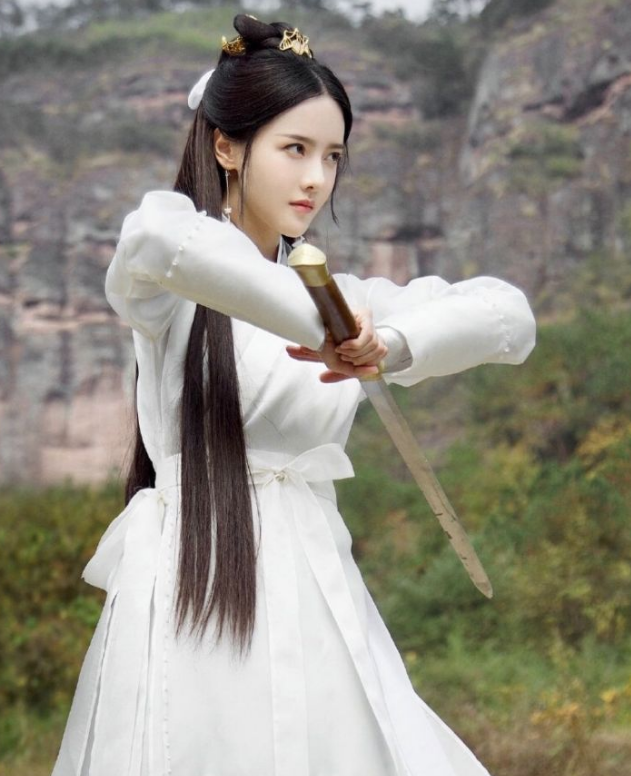 网红那么美为啥不拍戏豆瓣女神南笙就是前车之鉴上镜毁所有