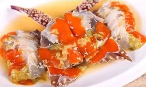 红膏炝蟹做法 宁波传统特色美食 蟹肉入口非常细腻 你吃过吗 蟹肉 宁波 螃蟹 梭子蟹 宁波菜 红膏炝蟹