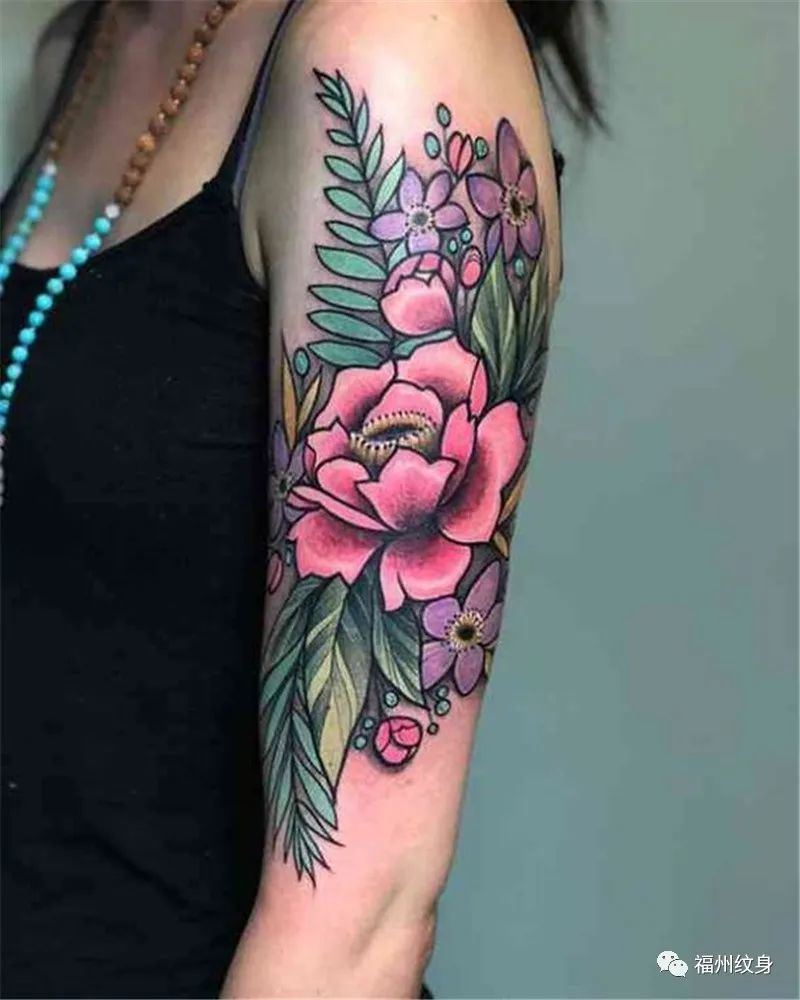 有梦想过这样的花臂纹身吗?